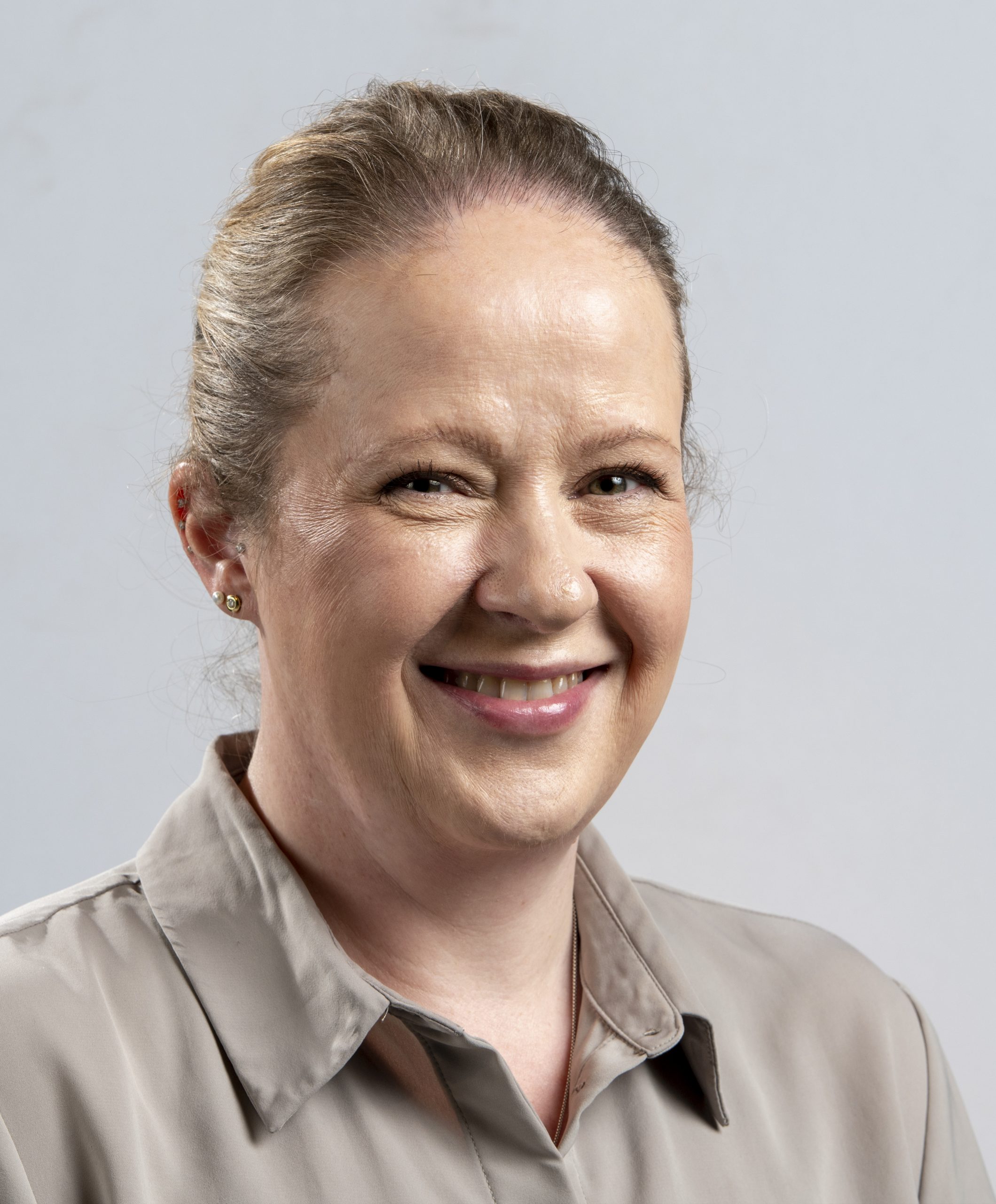 Angela Marshall